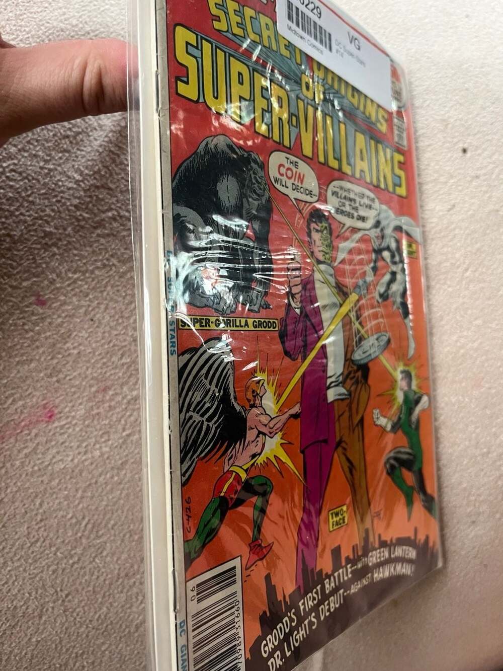 DC Super-Stars #14: Secret Origins of Super-Villains (1977) - Picture 2 of 4